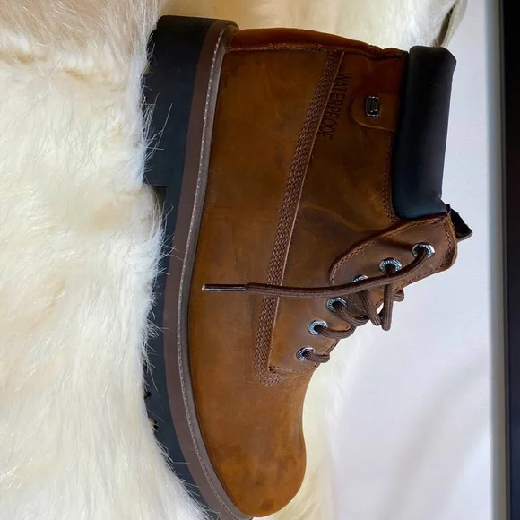 Skeechers | Shoes | Skechers Waterproof Boots Size 4  display picture 3